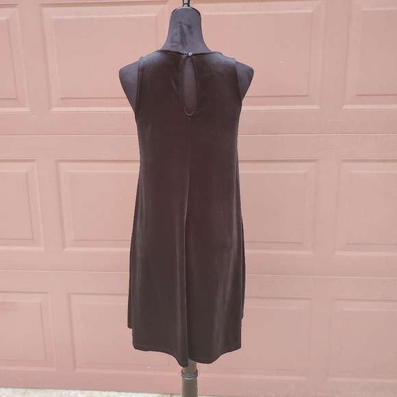 Old Navy Sleeveless Black A-Line Velour Dress Size Small Tall NWOT - Picture 11 of 12